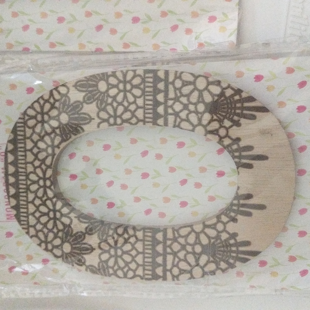 Engraved letters - Picture 3 of 3